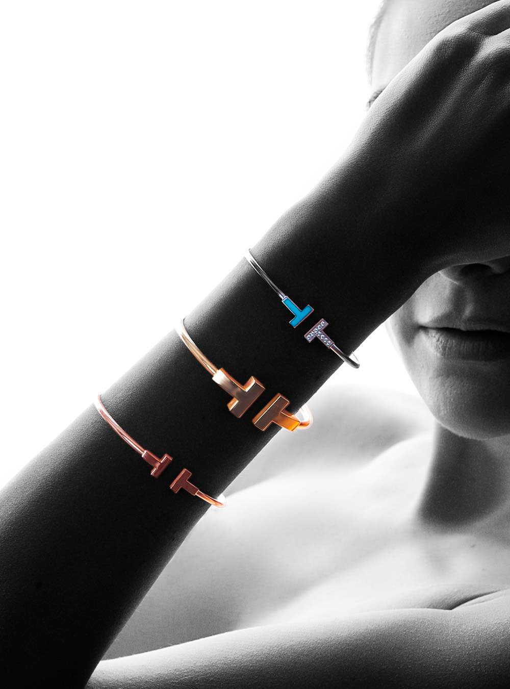 Imagem pulseiras Tiffany T Wire